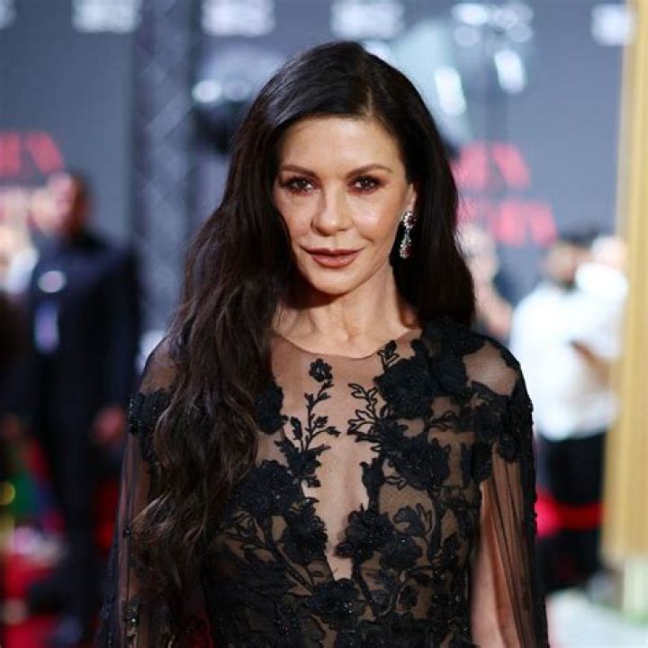 Catherine Zeta-Jones Body Measurements: A Closer Look at Her Timeless Elegance
