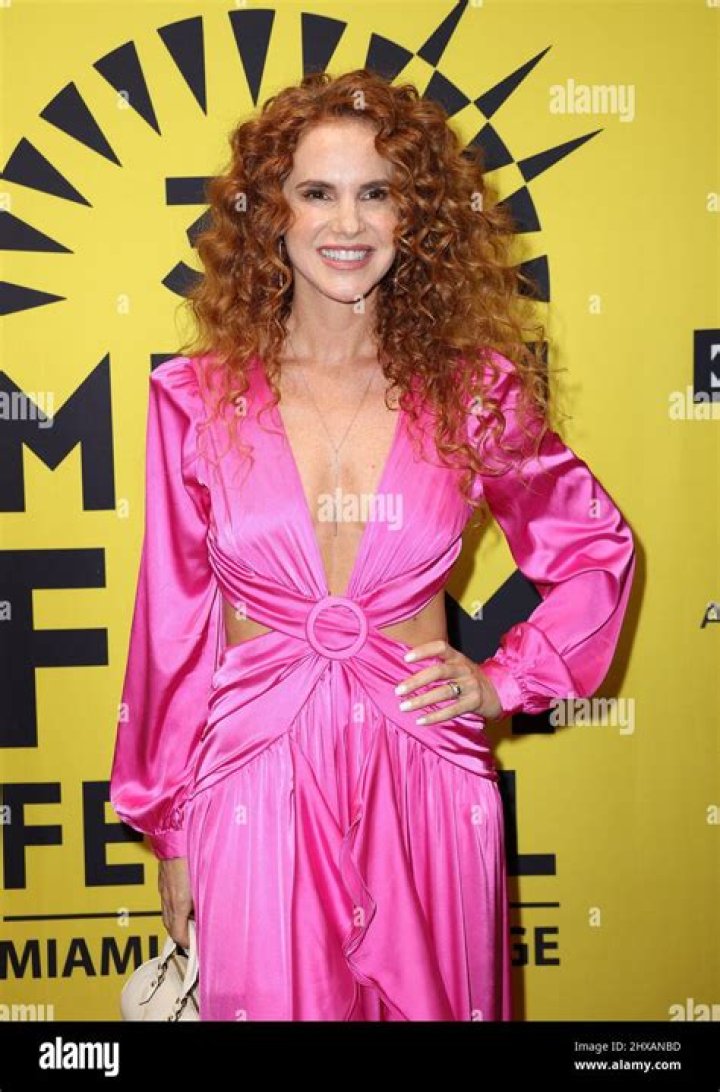 Emily Bustamante Net Worth: A Deep Dive Into Her Life and Wealth