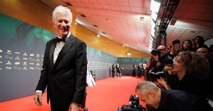 Unveiling Richard Gere: Height, Weight, and Lesser-Known Facts